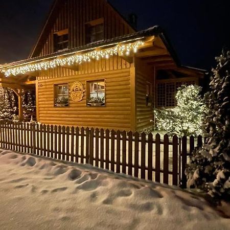 Drevenička Anička - Liptovská Mara Liptovský Trnovec Exterior foto